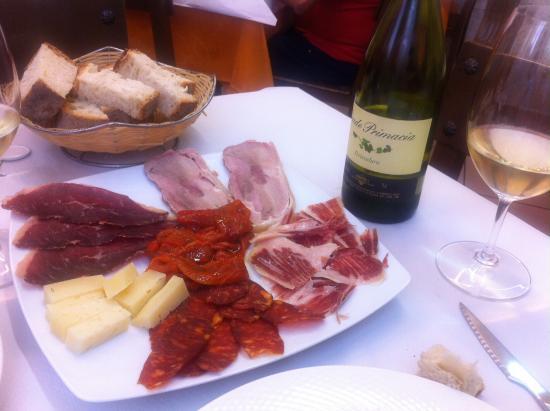 Bar Restaurante Gundin